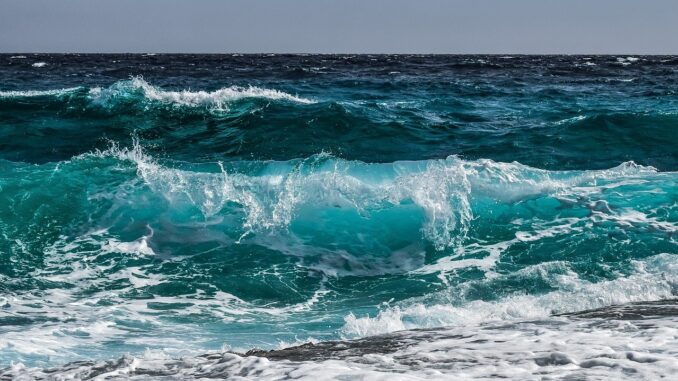 wave-3473335_1280
